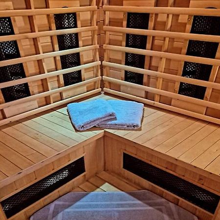 Large Detached Holiday Home In Muhr Экстерьер фото