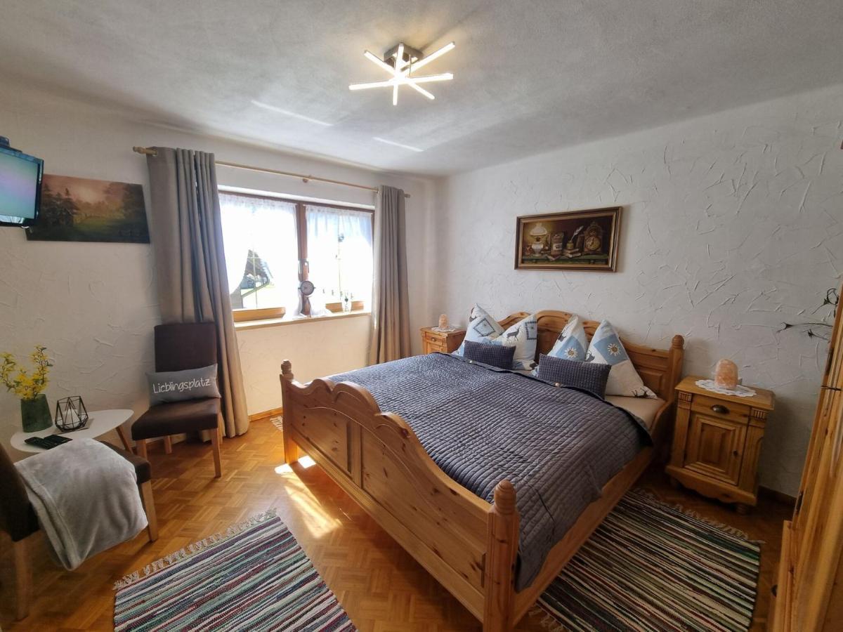 Large Detached Holiday Home In Muhr Экстерьер фото